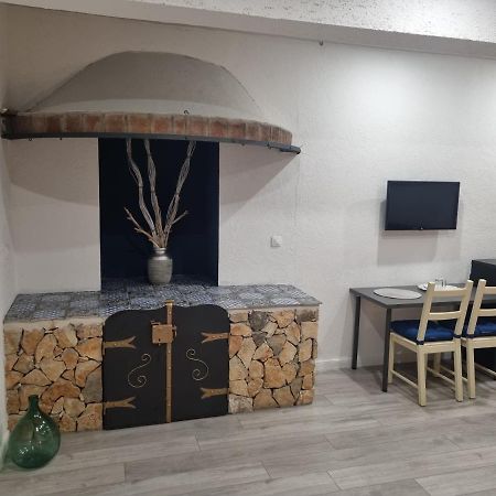Rooms And Apartment Feral Ρόβινι Εξωτερικό φωτογραφία