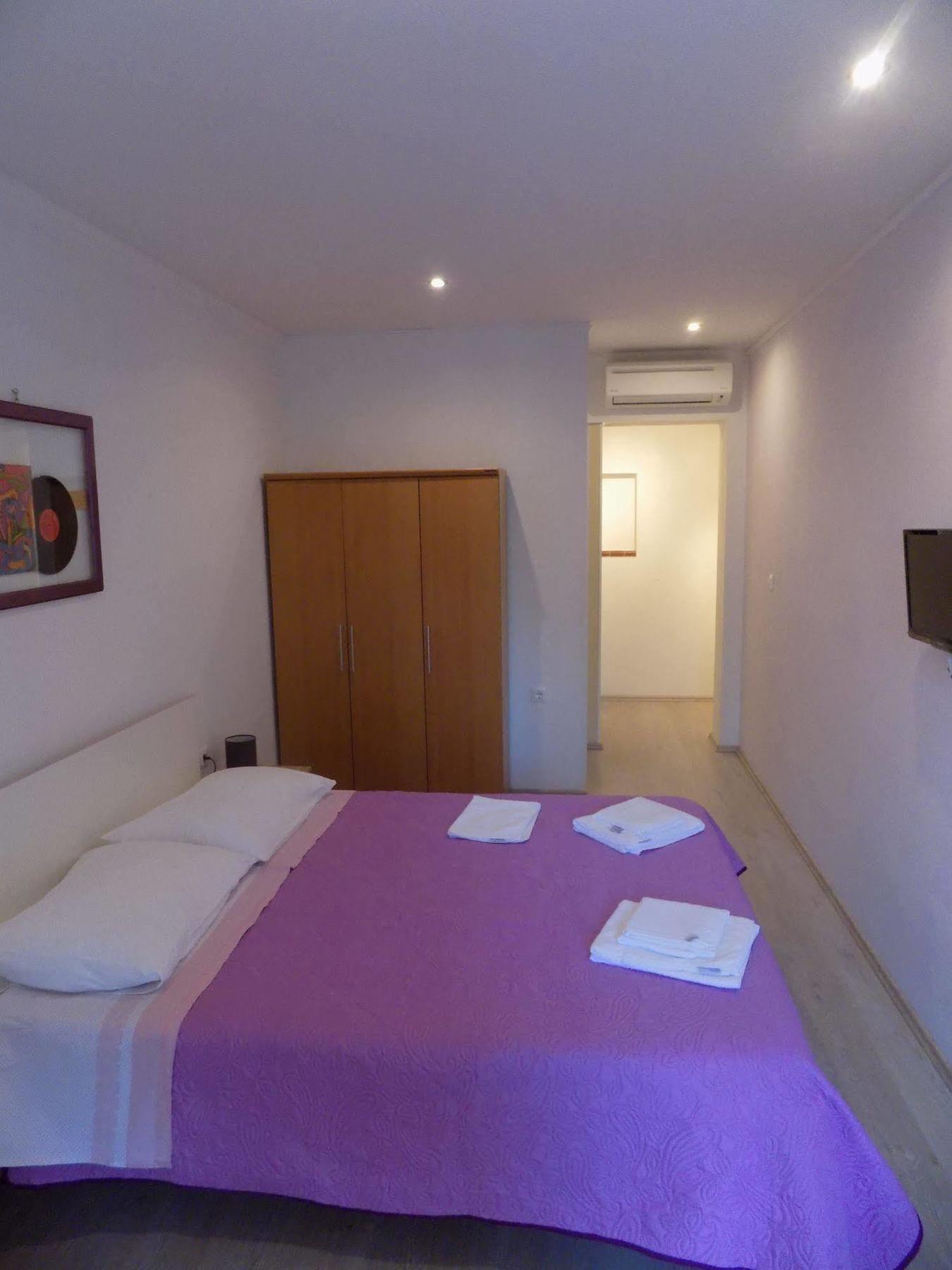 Rooms And Apartment Feral Ρόβινι Εξωτερικό φωτογραφία