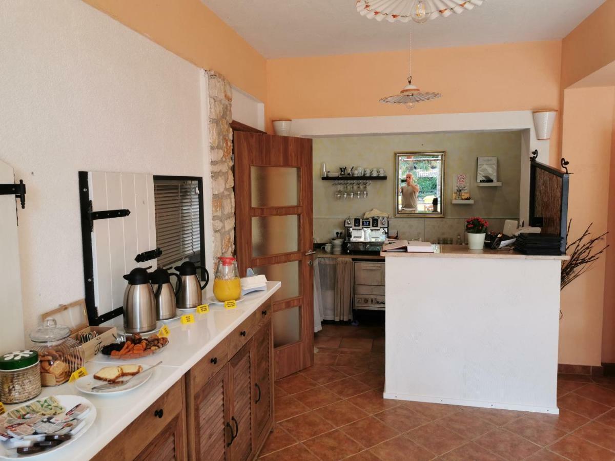 Rooms And Apartment Feral Ρόβινι Εξωτερικό φωτογραφία