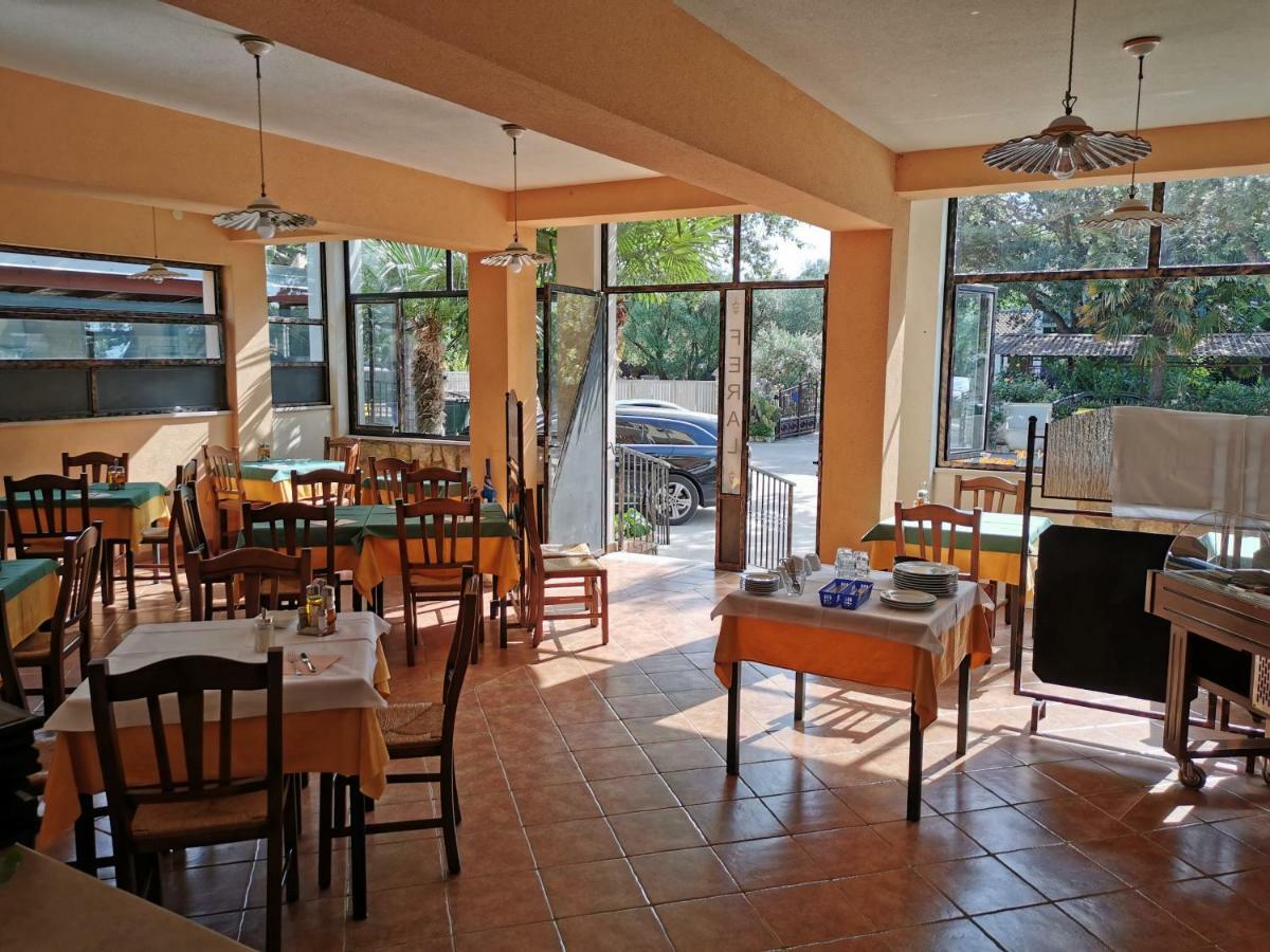 Rooms And Apartment Feral Ρόβινι Εξωτερικό φωτογραφία